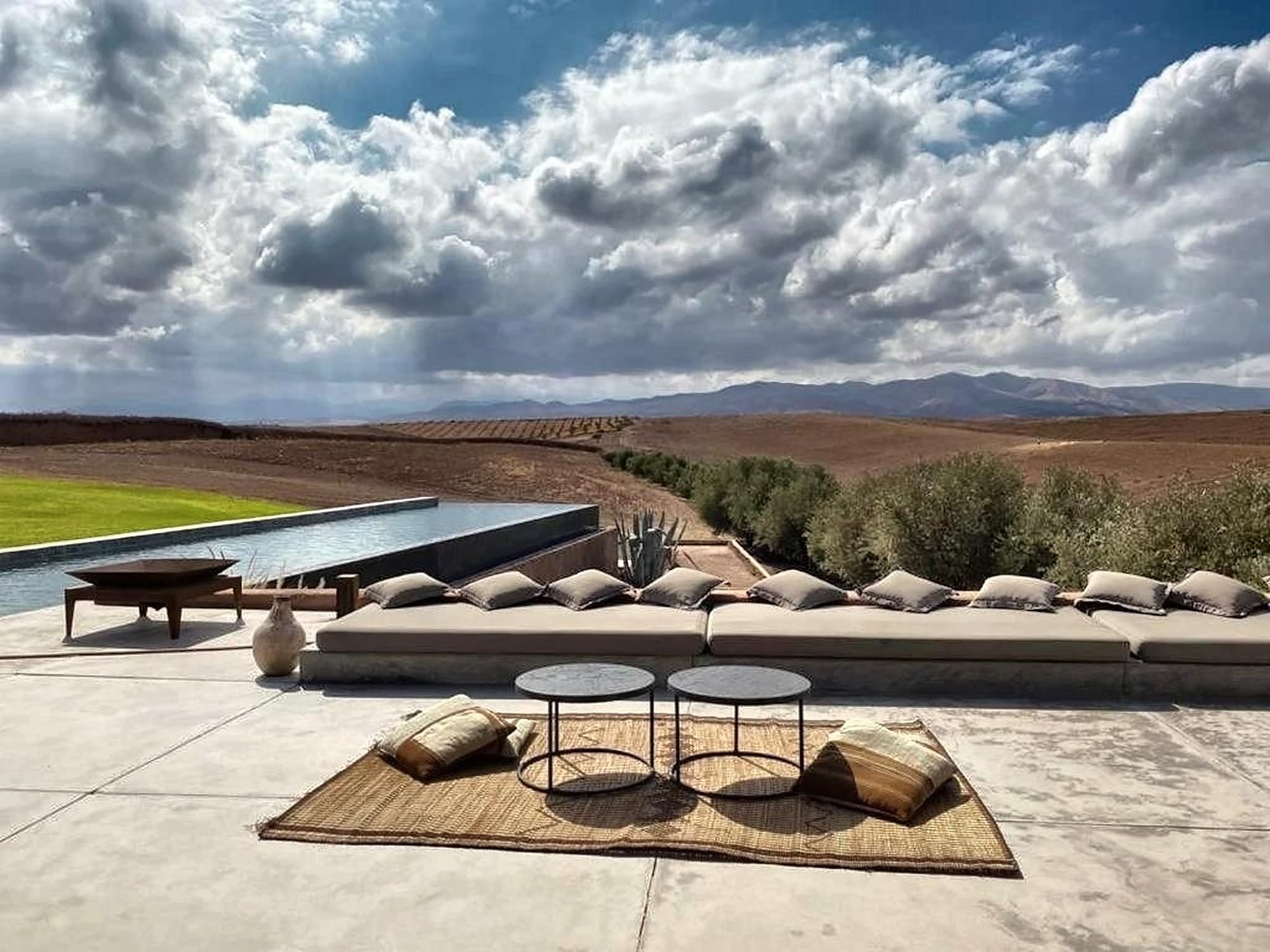 Rooftop de Villa K avec vue sur l'Atlas