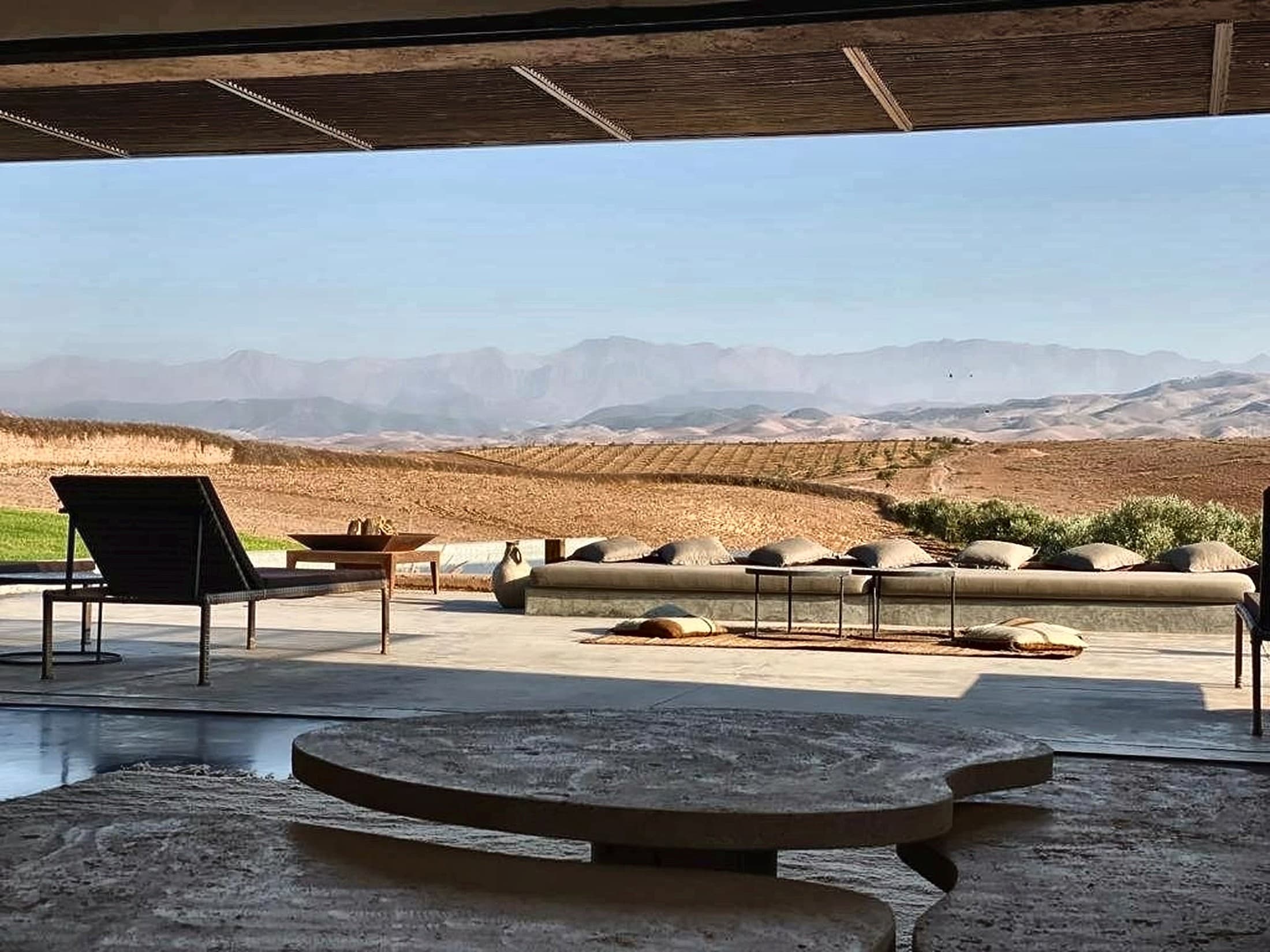 Terrasses et jardins de Villa K ouverts sur l'Atlas